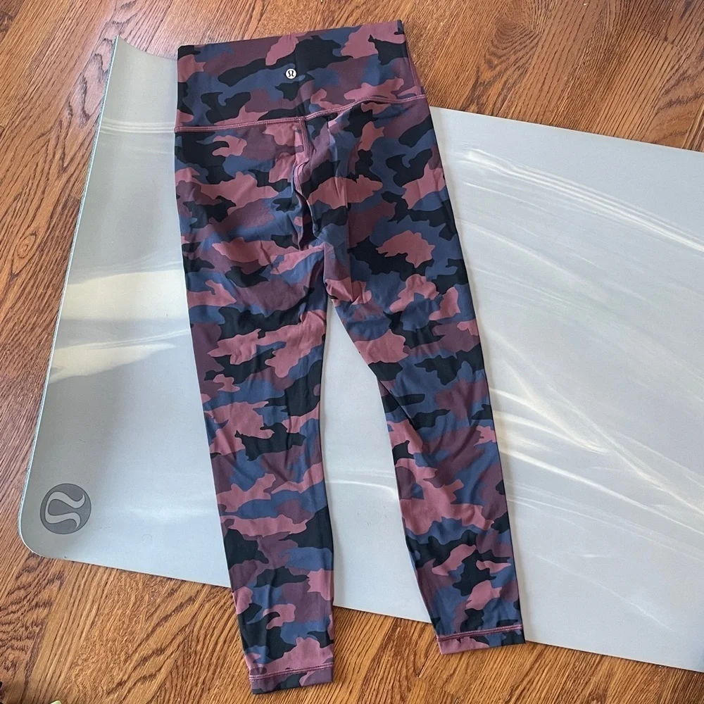 Lululemon I 6